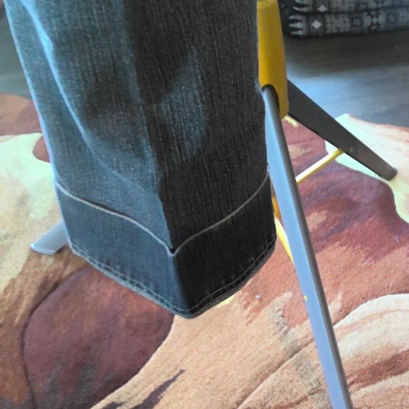 Jeans - Picture 5 of 6